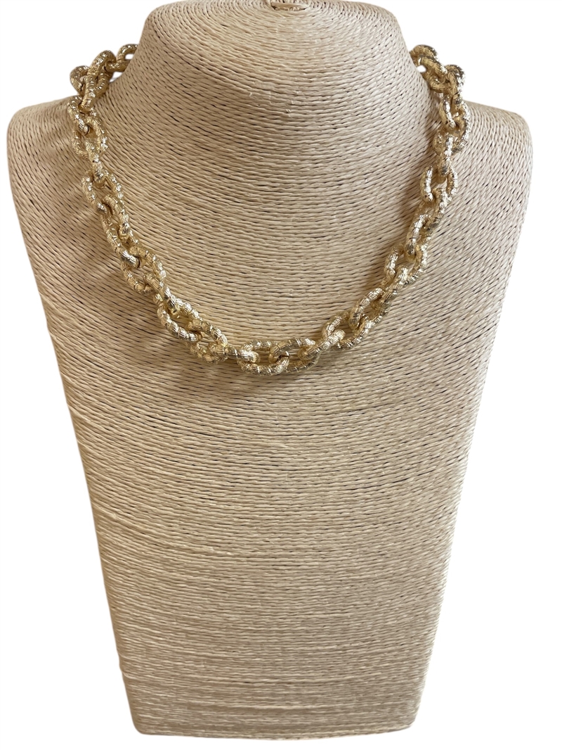 Pattern M5554 M5554 14K GOLD PLATED MATTE CHAIN NECKLACE